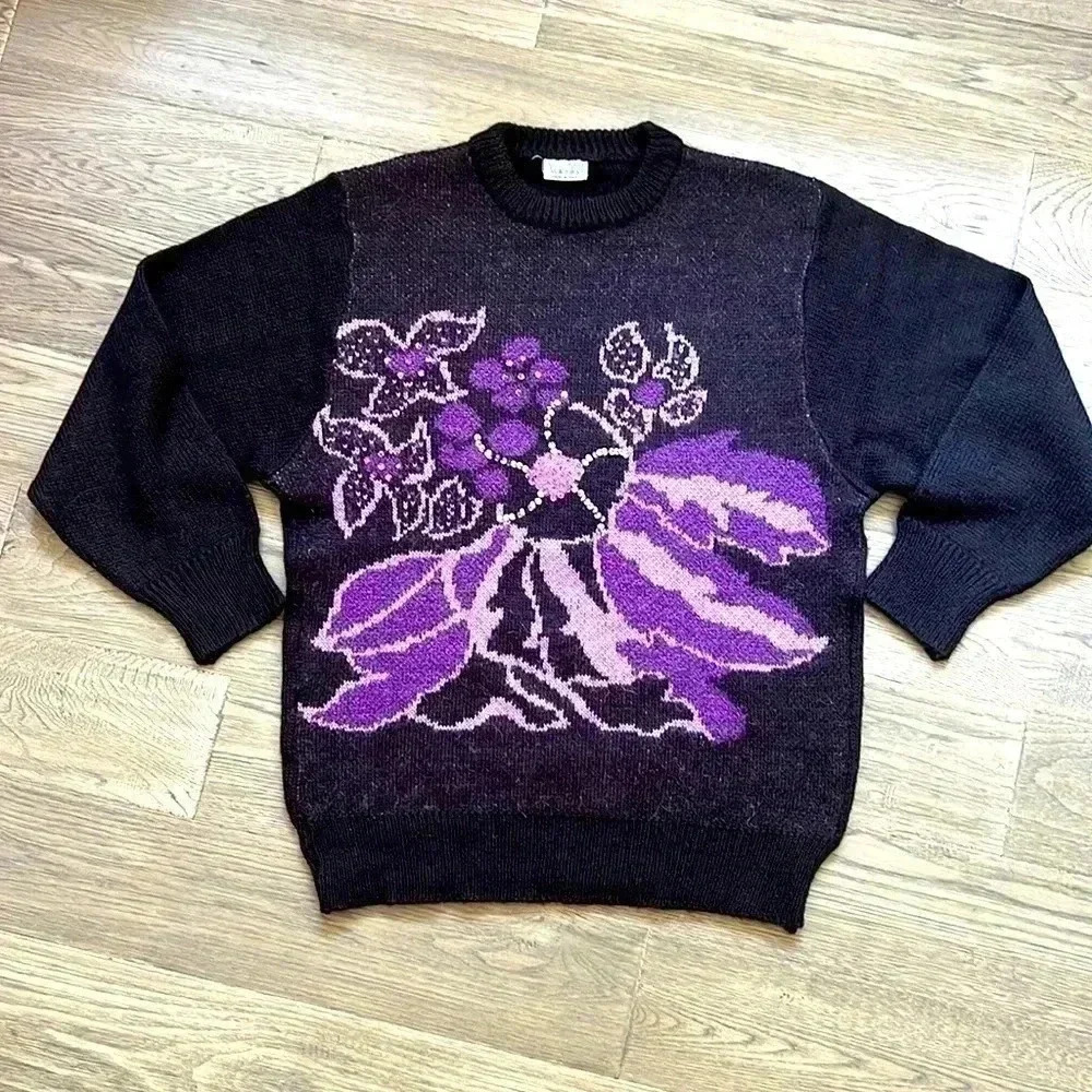 Sara Valentino | Vintage black and purple knit sweater with flowers